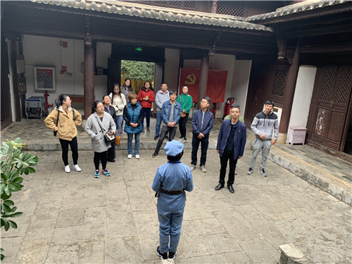 第十三直管部黨支部到尋甸柯渡紅軍長(zhǎng)征紀(jì)念館重走長(zhǎng)征路