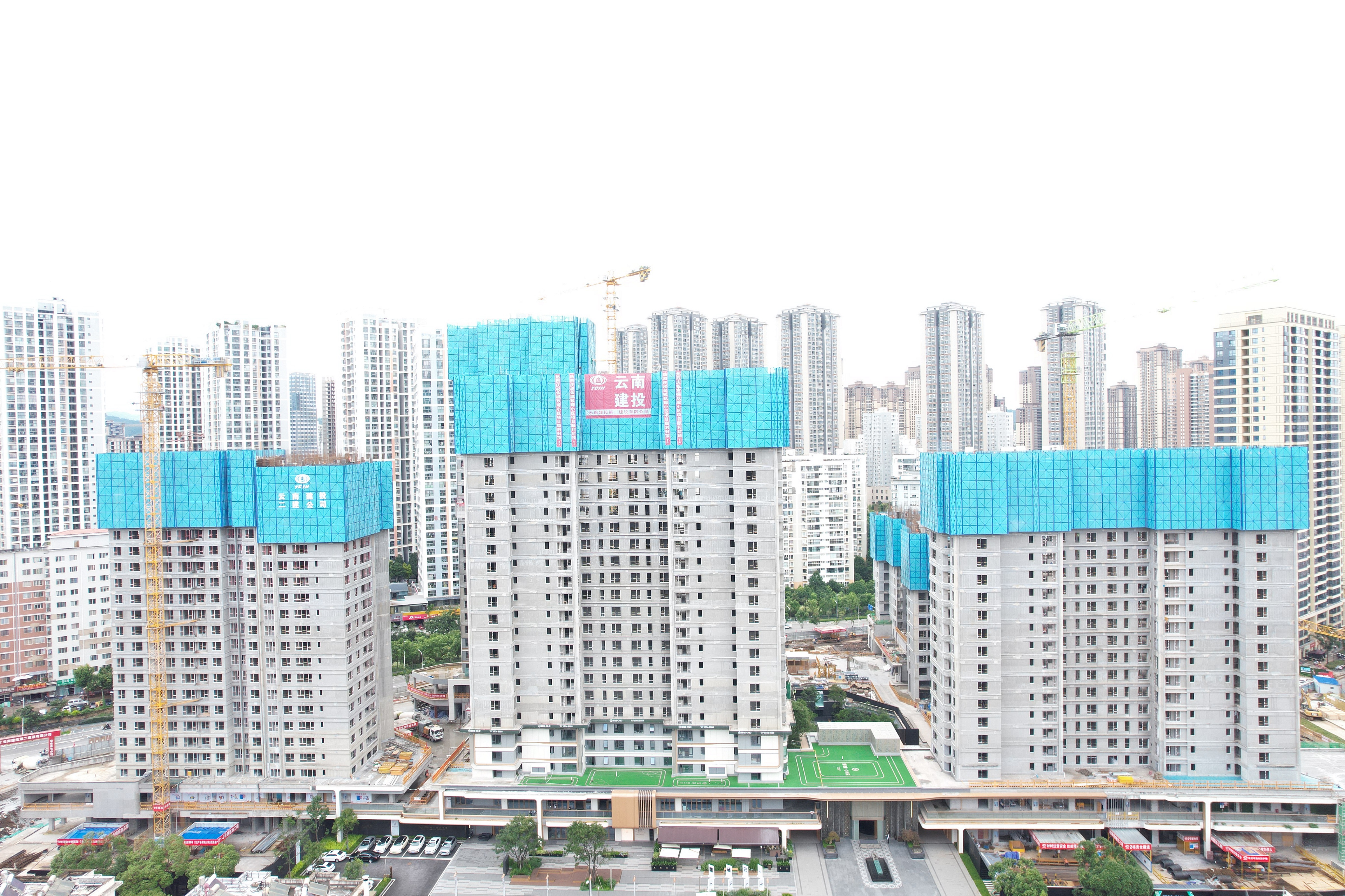 凝心聚力筑精品！金樾玖璋小區(qū)建設(shè)項(xiàng)目首棟封頂