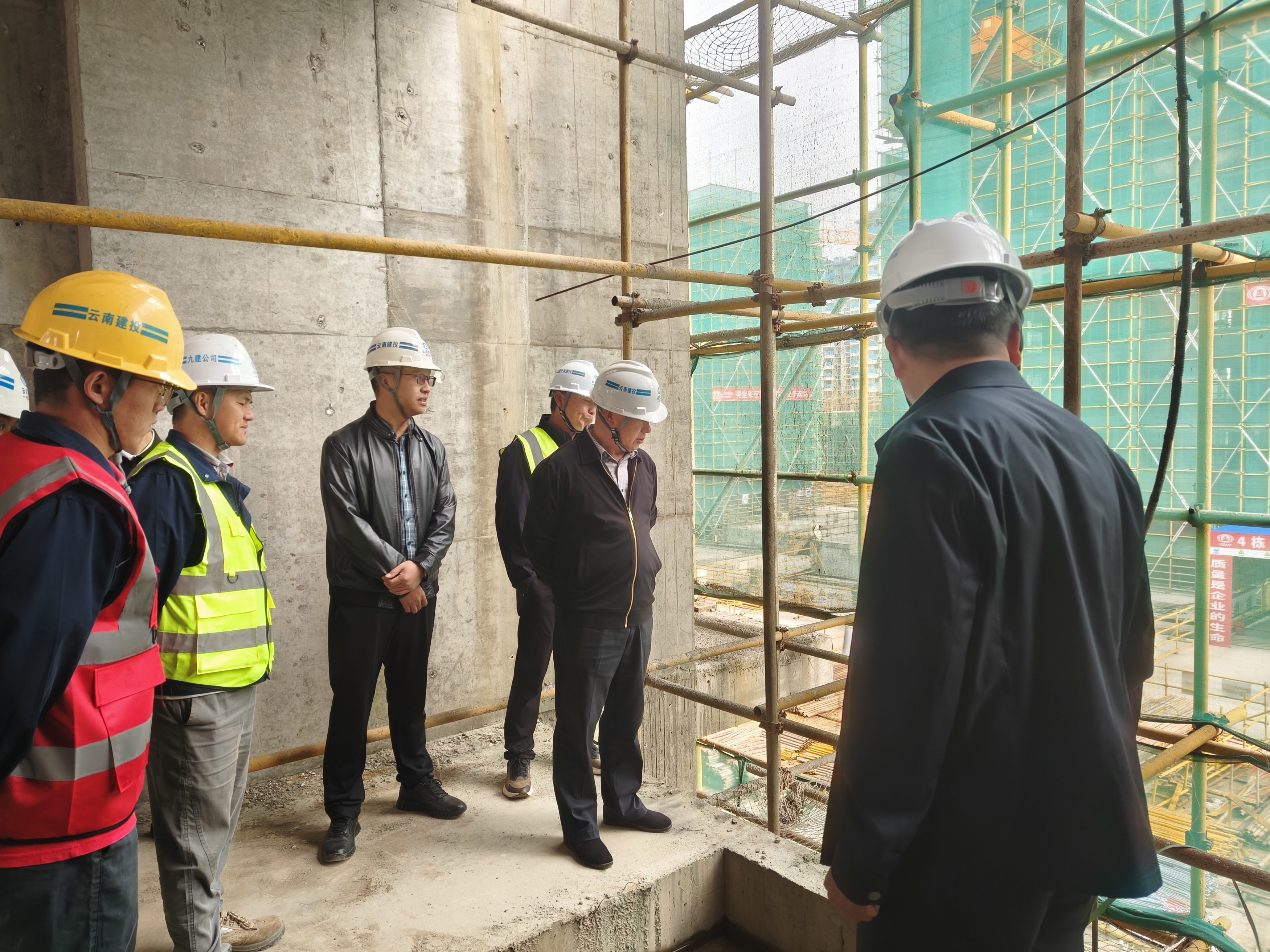 聚焦安全標(biāo)桿！臨滄市住建領(lǐng)域安全生產(chǎn)標(biāo)準(zhǔn)化觀摩活動(dòng)在鎮(zhèn)康保障性住房項(xiàng)目舉行